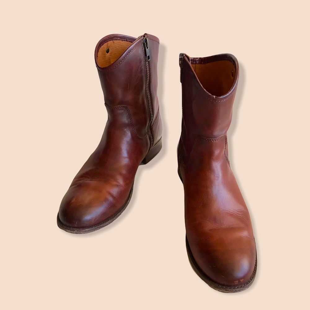 Frye Melissa Button 2 Short Leather Ankle Booties - Picture 7 of 16